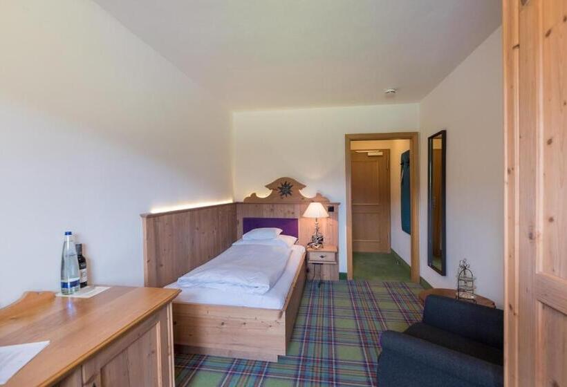 Номер Стандарт Индивидуальный, Relais & Châteaux Gut Steinbach Hotel Chalets Spa