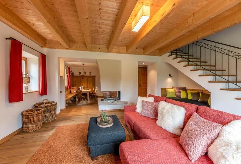 Люкс Повышенной Комфортности, Relais & Châteaux Gut Steinbach Hotel Chalets Spa