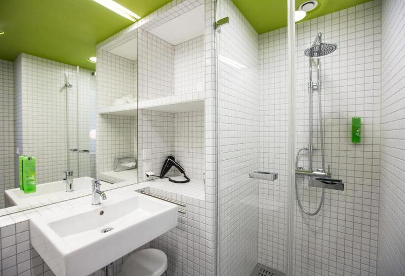 Номер Стандарт, Green City Hotel Vauban