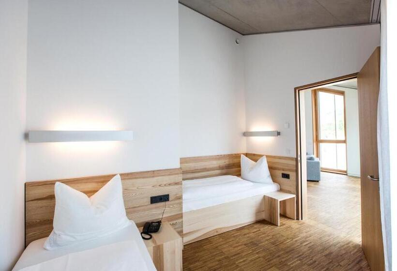 Люкс, Green City Hotel Vauban
