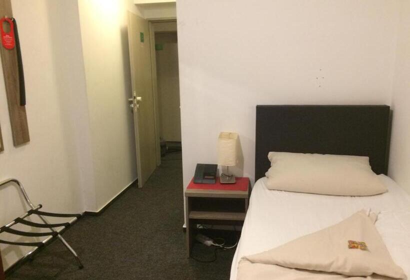 Номер Стандарт Индивидуальный, Central Hotel Troisdorf