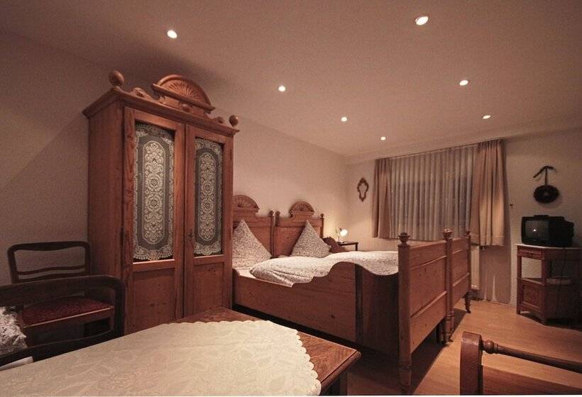 Трехместный Номер Классика, Zum Schwan Weilerswist