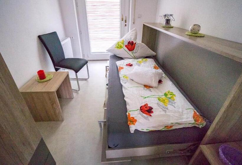 غرفة ديلوكس ثلاثية, Schröder S Hotelpension