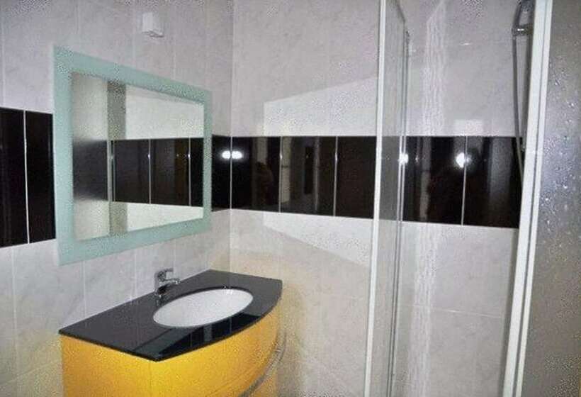 Четырехместный Номер Стандарт, Astoria Hotel Heimbach
