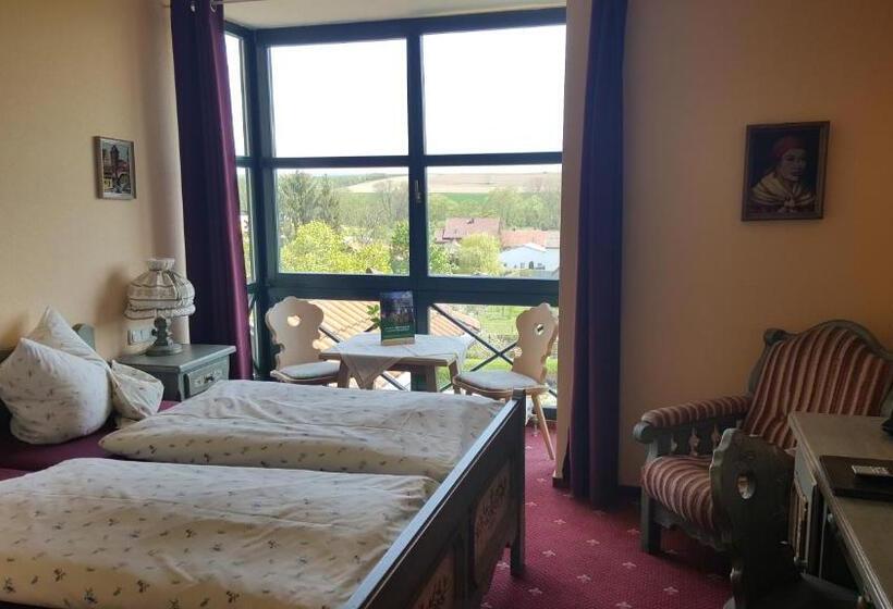 חדר סופריור, Landhotel Burgenblick Garni & Tagungs