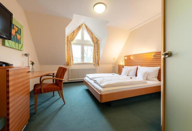 Номер Стандарт, Gasthaus Hotel Zum Mohren