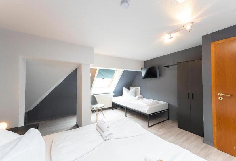 Апартаменты 1 Спальня, Astoria Am Urachplatz