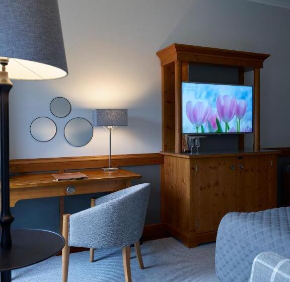 Номер Superior, Schloss Hotel Dresden Pillnitz