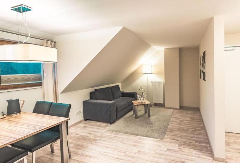 Полулюкс, Boutique Wellnesshotel Landmann