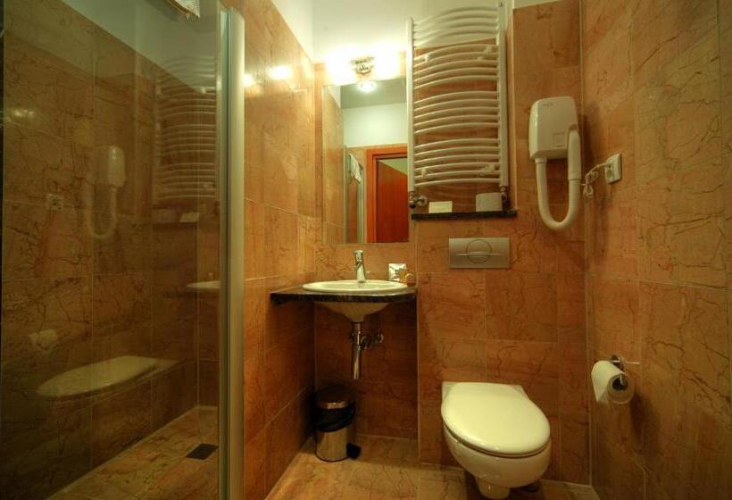 اتاق راحتی, Atol Spa