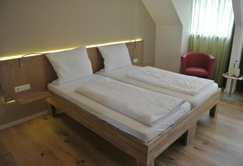 Номер Стандарт, Jägerhof