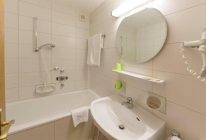 Quarto Superior, Sole   Sonne