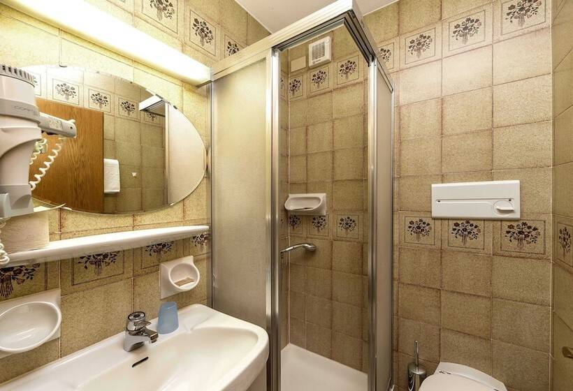 Quarto Estandar Individual, Sole   Sonne