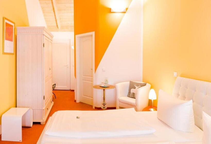 Номер Стандарт Индивидуальный, Landhaus Hotel Wolfratshausen