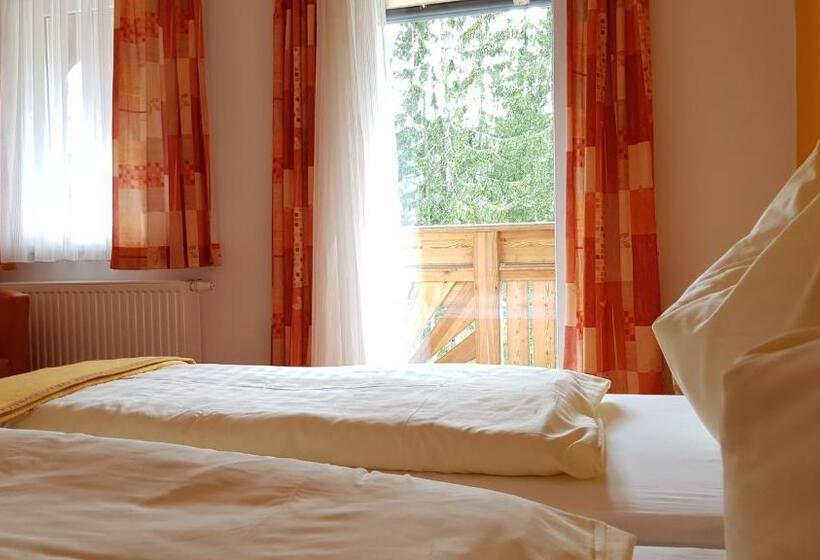 Номер Стандарт с Балконом, Roseggerhof