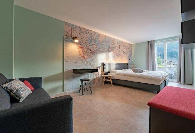 Семейный Номер, Emma S Hotel   Bed & Breakfast Self Check In