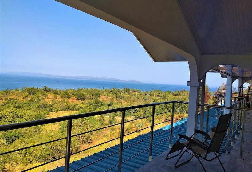 Семейные Апартаменты 3 Спальни, Casa Blanca Hill