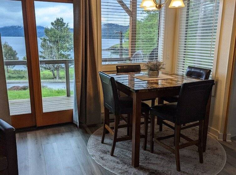 Апартаменты 1 Спальня Вид на Море, The Landmark Inn On Orcas Island