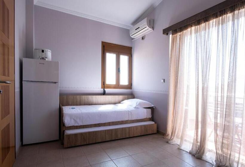 Люкс Вид на Море, Cyrenia Guesthouse