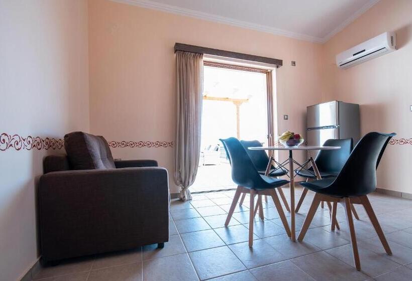 Люкс Superior Вид на Море, Cyrenia Guesthouse
