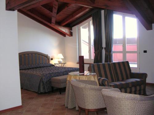 Полулюкс, La Locanda Del Melograno