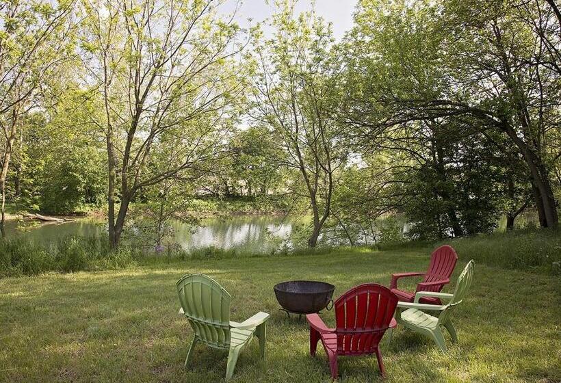 Стандартный Номер Кровать Кинг, River Bluff Farm Bed And Breakfast