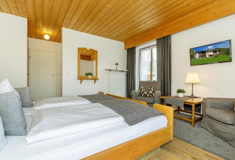 Номер Стандарт Вид на Сад, Gästehaus Menkenbauer