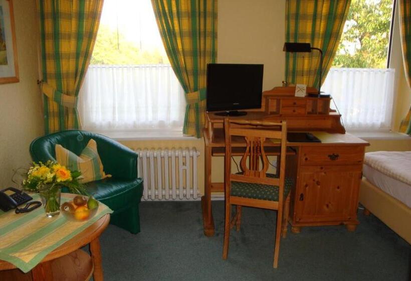 Quarto Estandar Individual, Landhaus Lahmann