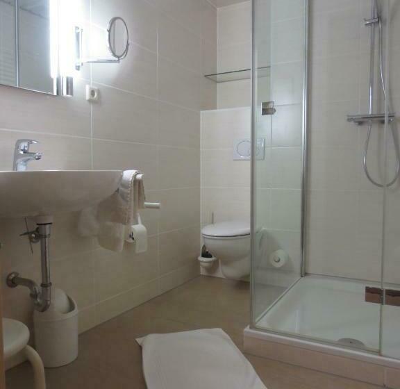 Номер Стандарт, Parkhotel Goldlinde