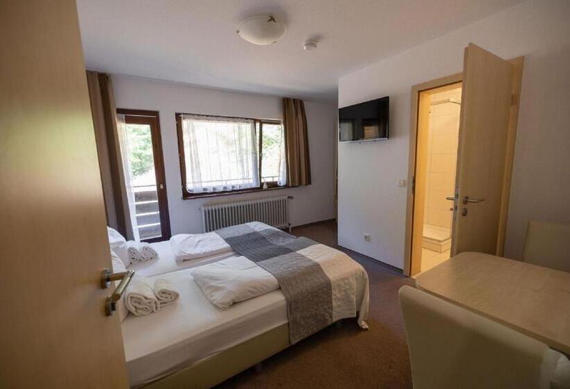 Номер Стандарт, Berghotel Und Restaurant Kräuter Chalet