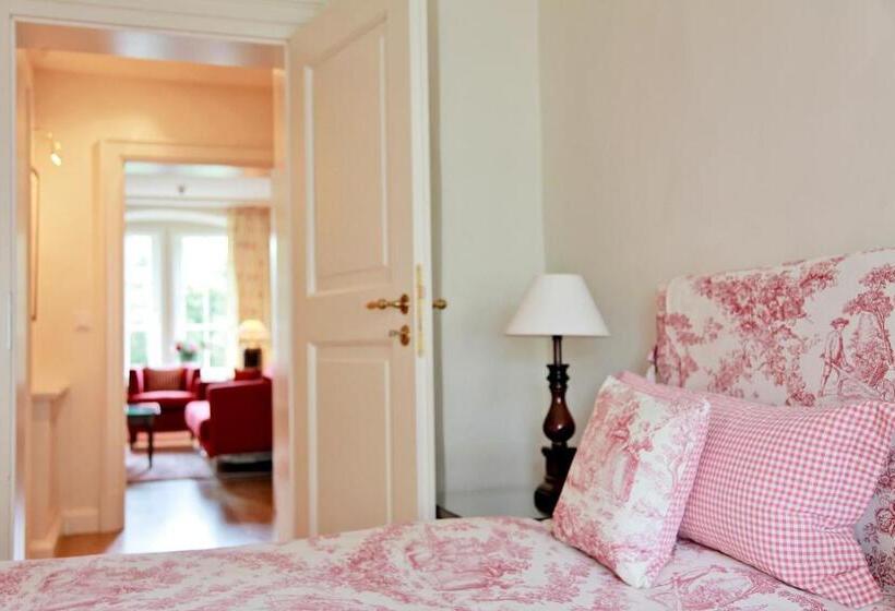 Люкс, Schlosshotel Münchhausen