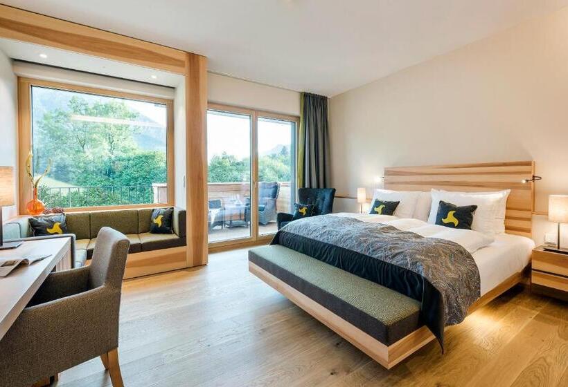 Полулюкс с Балконом, Klosterhof – Alpine Hideaway & Spa