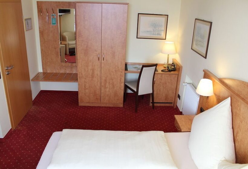 클래식 룸, Stadthotel Augsburg