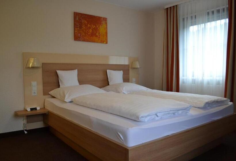 Номер Стандарт, Die Krone Am Fluss   Landhotel Sindringen