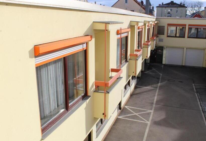 스탠다드 발코니 룸, Stadthotel Augsburg