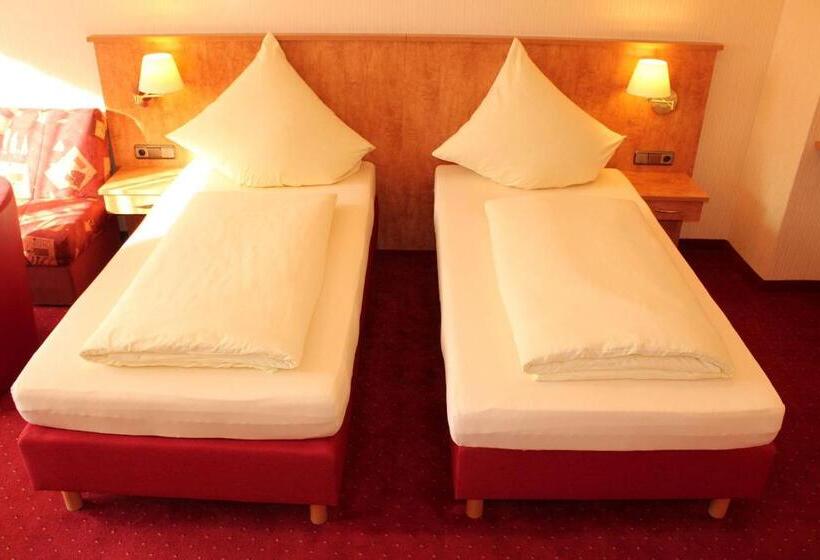 스탠다드 발코니 룸, Stadthotel Augsburg