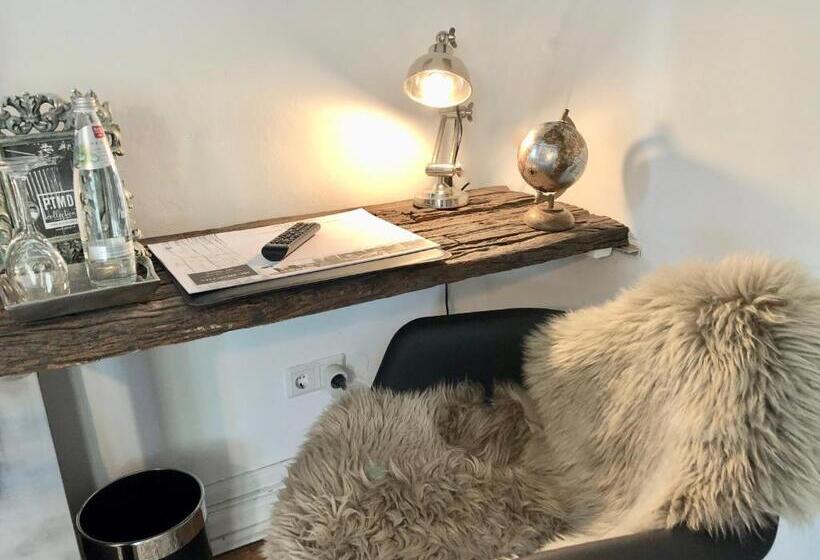 Номер Стандарт Индивидуальный, Villa Adelees Boutique
