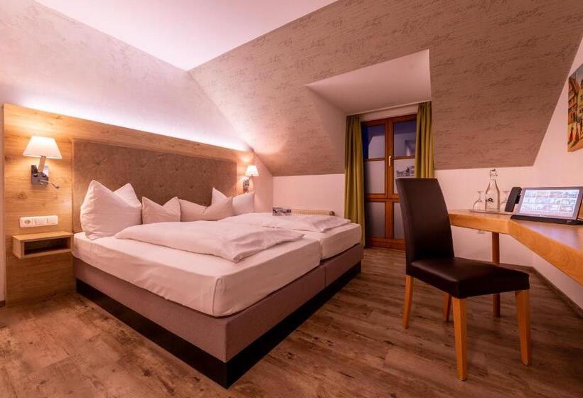 Номер Стандарт, Zur Post Kümmersbruck Hotel & Tiny Houses