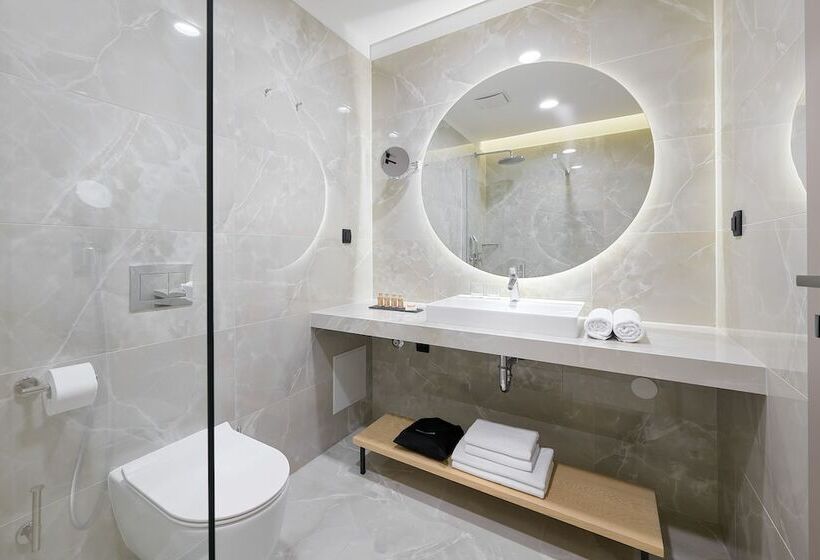 سوییت خانوادگی, Boutique Hotel Porto