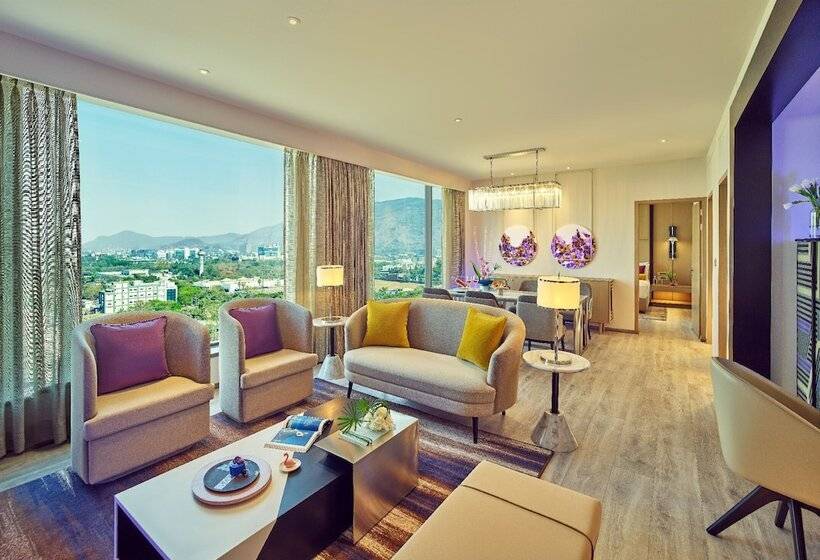 Suite, Vivanta Navi Mumbai Turbhe