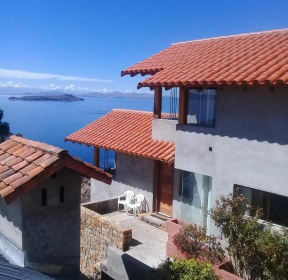 سوییت خانوادگی, Casa De La Luna Isla Del Sol Bolivia