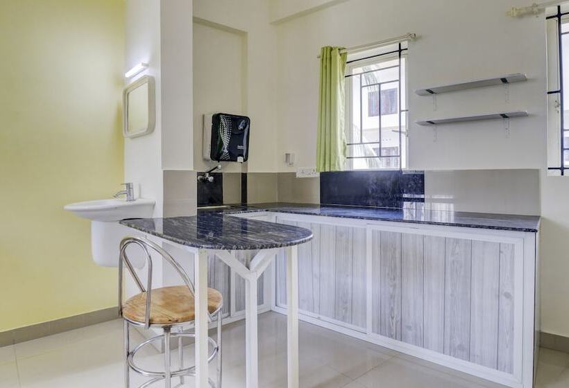 디럭스 룸, Itsy Hotels Ushodaya Royal Residency