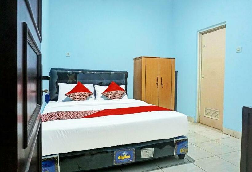 Standart Oda, J&b Rooms Tomang Jakarta Mitra Reddoorz