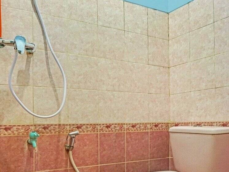 Standart Oda, J&b Rooms Tomang Jakarta Mitra Reddoorz