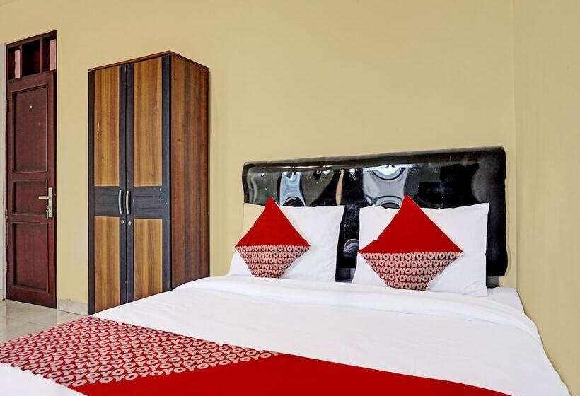 Delüks Oda, J&b Rooms Tomang Jakarta Mitra Reddoorz