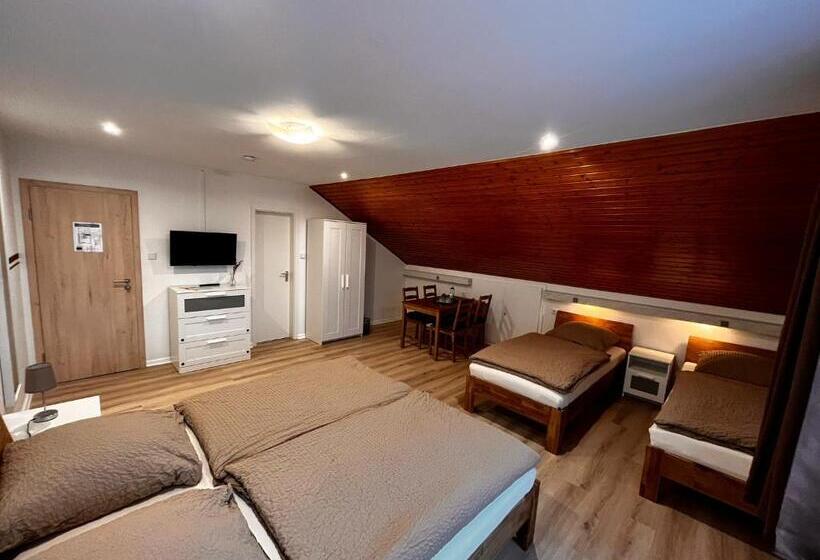 Четырехместный Номер Стандарт, Casa Milix  Bed & Breakfast