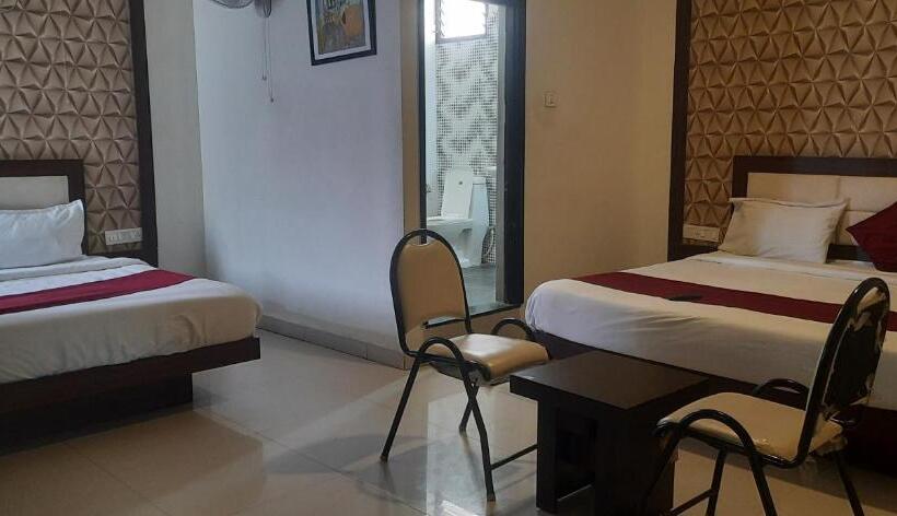 豪华房间, Kings Mysuru Hotels   Sgh