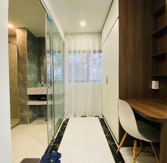استودیو استاندارد با بالکن, Art Hotel Ha Noi