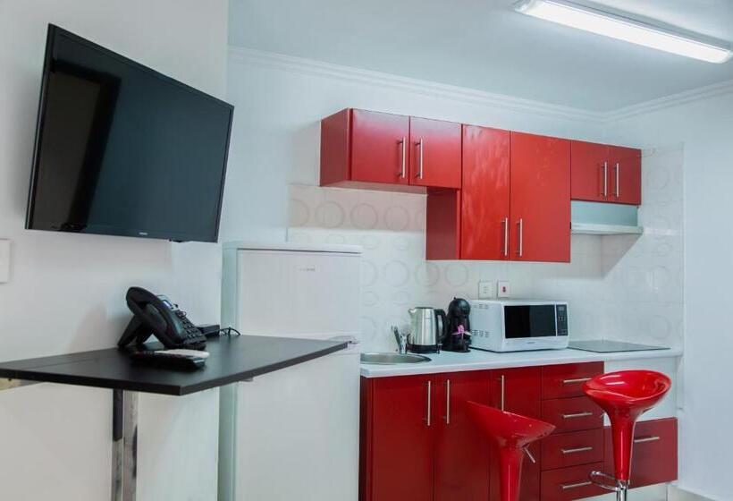 سوییت اجرایی, Wdc Aparthotel   Buea