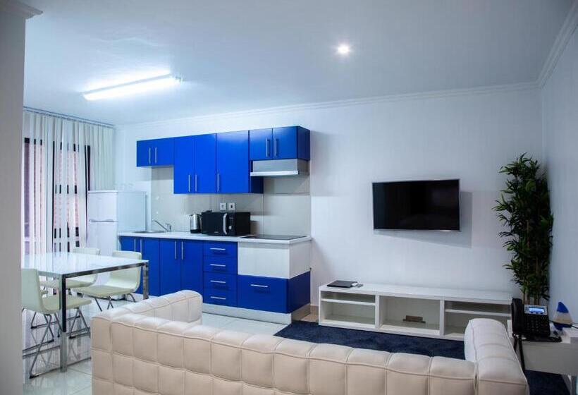 Deluxe Suite King Bed, Wdc Aparthotel   Buea
